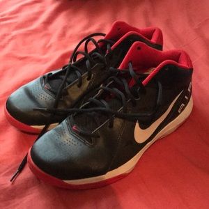 Brand New Nike AIR OVERPLAY IX; size 10